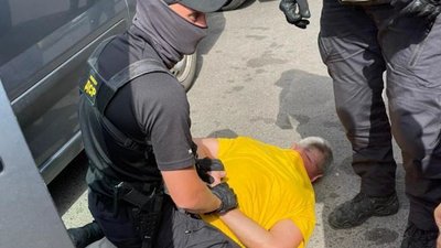 У Рівному на хабарі затримали професора медакадемії