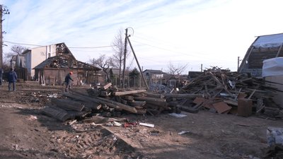 Компенсація за пошкоджене майно. У Запоріжжі на місці ракетних влучань РФ праюцює комісія Компенсація за пошкоджене майно. У Запоріжжі на місці ракетних влучань РФ праюцює комісія