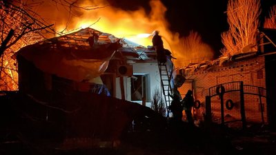 Пожежі на Запоріжжі через обстріли
