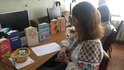 Вікторія Піскова понад 10 років пише радіодиктант Вікторія Піскова понад 10 років пише радіодиктант
