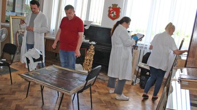 У волинському музеї У волинському музеї