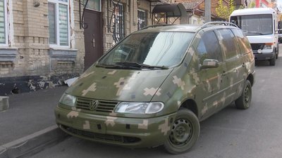 Збирають гроші, майструють буржуйки, печуть печиво: як громада на Вінниччині допомагає захисникам Збирають гроші, майструють буржуйки, печуть печиво: як громада на Вінниччині допомагає захисникам