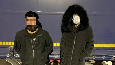 СБУ заявила про викриття на Одещині каналу нелегальної міграції до ЄС через Україну СБУ заявила про викриття на Одещині каналу нелегальної міграції до ЄС через Україну