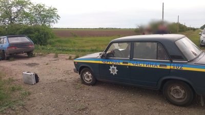 На Херсонщині впіймали серійних крадіїв розприскувачів з дощувальних машин