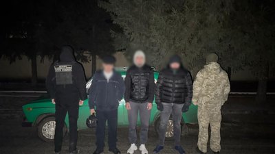 Поліція, затримання, військовозобов'язані