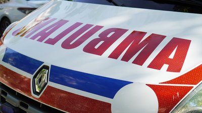 Лікарі Одеської обласної станції переливання крові отримали автомобіля швидкої допомоги