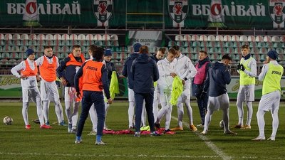 Нещерет та два футболісти "Маріуполя". Три гравці України U21 захворіли на коронавірус