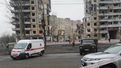 "Всі згуртувалися". Як франківець Роман Лазорик волонтерить у Дніпрі, поблизу місця падіння російської ракети "Всі згуртувалися". Як франківець Роман Лазорик волонтерить у Дніпрі, поблизу місця падіння російської ракети