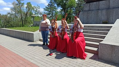 До річниці з дня перепоховання Тараса Шевченка у Дніпрі влаштували мистецький захід До річниці з дня перепоховання Тараса Шевченка у Дніпрі влаштували мистецький захід