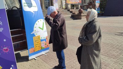 Щеплення від правця, дифтерії і COVID-19: у Тернополі працював вакцинальний автобус