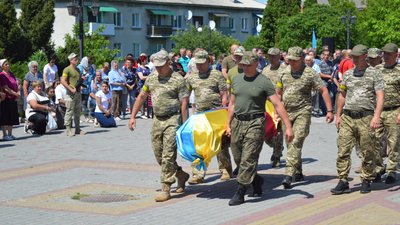 У громаді на Тернопільщині оголосили жалобні дні У громаді на Тернопільщині оголосили жалобні дні
