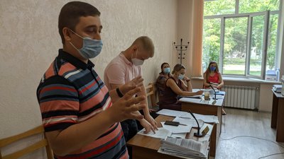 Через рік після нападу. Одеський суд почав розглядати справу організаторів "Прайду 2020" проти Нацполіції Через рік після нападу. Одеський суд почав розглядати справу організаторів "Прайду 2020" проти Нацполіції