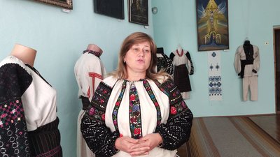 На Тернопільщині відкрили виставку вишиванок 20-30 років минулого століття