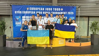 Сум'яни взяли участь у турнірі з дзюдо в Угорщині