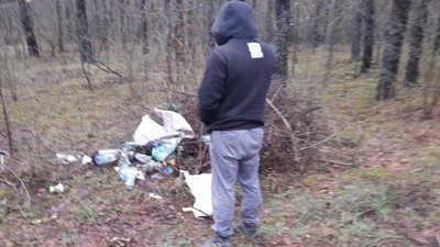 Сміттєвий рейд: за засмічення лісів покарають майже півсотні волинян Сміттєвий рейд: за засмічення лісів покарають майже півсотні волинян