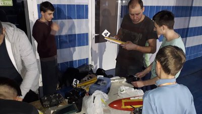 Змагання з судномоделювання влаштували у басейні сумського університету Змагання з судномоделювання влаштували у басейні сумського університету