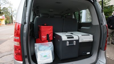 Для прикарпатської обласної служби крові придбали автомобіль