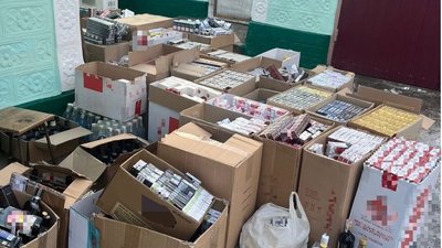 У жителя Вінниччини вилучили алкоголь та сигарети вартістю понад 1,2 млн грн