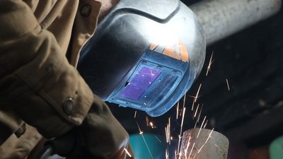 Для обігріву та приготування їжі: вінничани виготовили понад 600 окопних пічок та буржуйок Для обігріву та приготування їжі: вінничани виготовили понад 600 окопних пічок та буржуйок