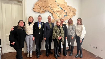 бібліотека і професор бібліотека і професор