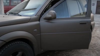 "Дрони, оптика, автівки". Вінницький волонтер передав допомогу захисникам на понад мільйон євро "Дрони, оптика, автівки". Вінницький волонтер передав допомогу захисникам на понад мільйон євро