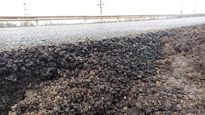 У Кропивницькому відкрили рух через міст до мікрорайону Нове У Кропивницькому відкрили рух через міст до мікрорайону Нове