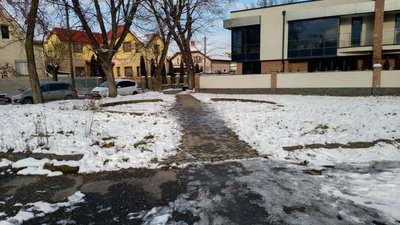 Зведення багатоповерхівки на площі Постолакі в Ужгороді: рішення депутатів