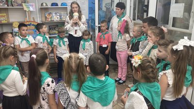 Школа у метро Харків