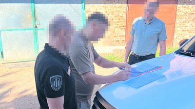 Прокурори оголосили підозру