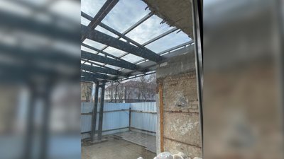 Такий вигляд має центральний вхід Міського палацу культури в Чернігові у 2023 році Такий вигляд має центральний вхід Міського палацу культури в Чернігові у 2023 році