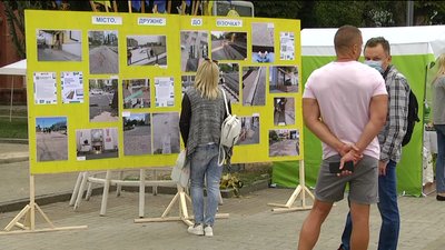 У Сумах перевіряли чи місто доступне для візочка