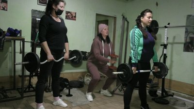 На Херсонщині жителі села Олексіївка відремонтували занедбане приміщення, щоб займатись спортом