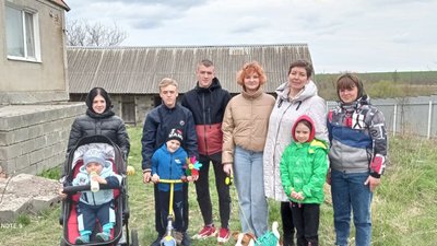 У Вишняківці Кропивницького району прийняли 12 родин переселенців