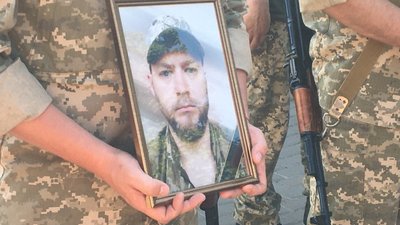 У Полтаві прощаються з воїнами, які полягли на війні