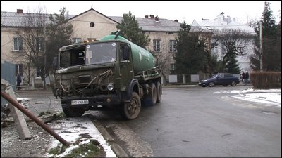 Водій вантажівки в’їхав у електроопору в Ужгороді