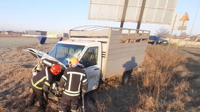 Потрійна ДТП під Рівним: перші подробиці Потрійна ДТП під Рівним: перші подробиці