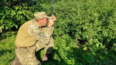 "Красавчик", "Хімік", "Хантер" та "Тринадцятий". Сумські добровольці розповіли, як для них почалося 24 лютого "Красавчик", "Хімік", "Хантер" та "Тринадцятий". Сумські добровольці розповіли, як для них почалося 24 лютого