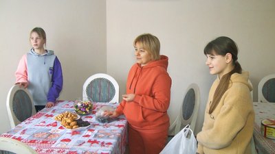 "Переїзд до нової оселі": на Вінниччині для дитячого будинку сімейного типу придбали дім "Переїзд до нової оселі": на Вінниччині для дитячого будинку сімейного типу придбали дім