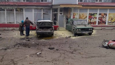 Військові РФ з дрона скинули вибухівку у Нововоронцовці на Херсонщині: шестеро поранених