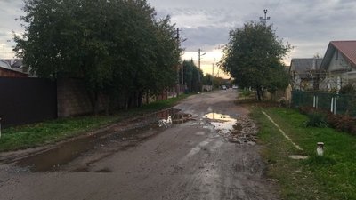 На Волині триває осіннє обстеження доріг: у Луцьку інспектували вулицю Городецьку На Волині триває осіннє обстеження доріг: у Луцьку інспектували вулицю Городецьку