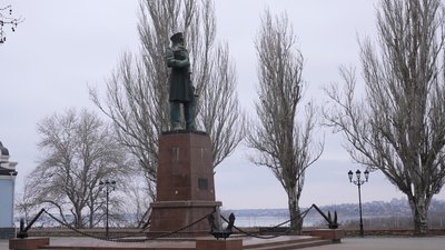 Пам'ятник Степану Макарову на Флотському бульварі в Миколаєві