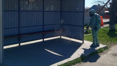Рятувальники продовжують дезінфекцію в Херсонській області Рятувальники продовжують дезінфекцію в Херсонській області