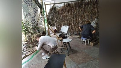 В Олександрії центральну площу накрили маскувальною сіткою