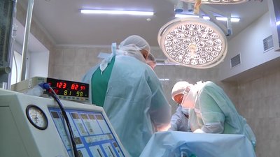 У Житомирі провели рідкісну операцію з видалення пухлини яєчника, яка утворилася внаслідок рецидиву