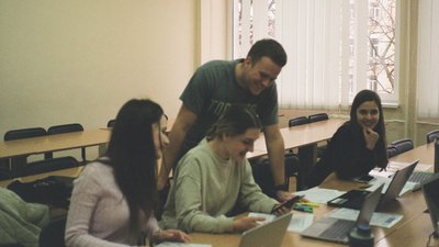 ЗНО-2021: як живеться 200-бальникам з Рівненщини ЗНО-2021: як живеться 200-бальникам з Рівненщини