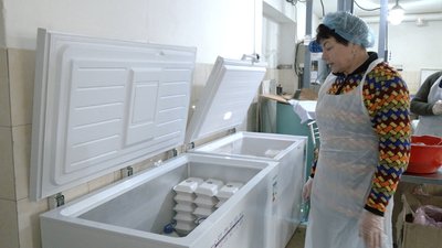 “Ми відповідаємо за їхнє здоров’я”: на Вінниччині волонтери приготували бійцям на Масницю 2000 млинців “Ми відповідаємо за їхнє здоров’я”: на Вінниччині волонтери приготували бійцям на Масницю 2000 млинців