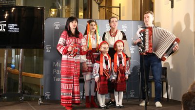 "Світ по-іншому дивиться на нас — із захопленням", — житомирянка Олександра Стежко "Світ по-іншому дивиться на нас — із захопленням", — житомирянка Олександра Стежко