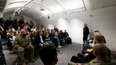 Відкриття фотовиставки "Хартія: Спека. 11 поглядів на війну"