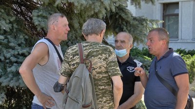 Військові пенсіонери у Полтаві вимагали підвищити виплати Військові пенсіонери у Полтаві вимагали підвищити виплати