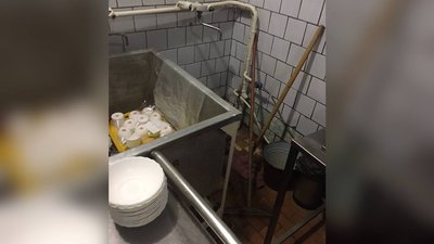 порушення в пансіонаті порушення в пансіонаті